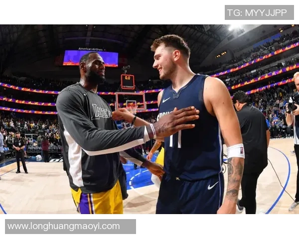 当足球巨星邂逅篮球传奇跨界对话点燃无限激情与梦想